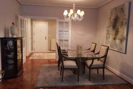 Habitacion Con Bano Privado En بلباو المظهر الخارجي الصورة